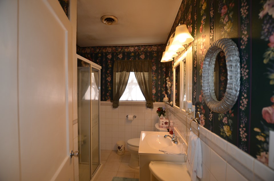 bathroom #2