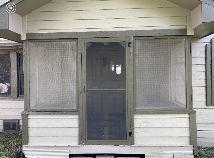 screened porch